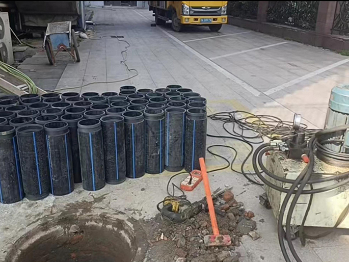 兴隆PE置换管厂家 DN315置换管 非开挖管短管置换